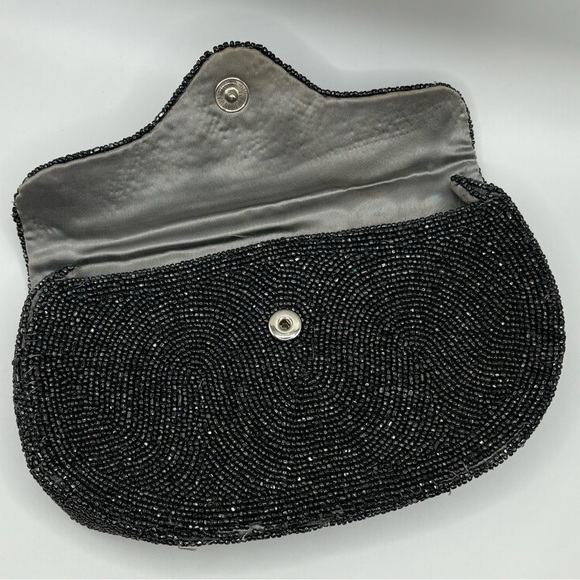 VINTAGE Handmade, hand beaded, black clutch. Made in Belgium, by Walborg - Picture 3 of 14